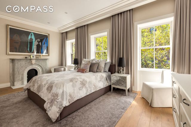 67 Charles Street, New York City, NY 10014