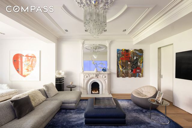 67 Charles Street, New York City, NY 10014