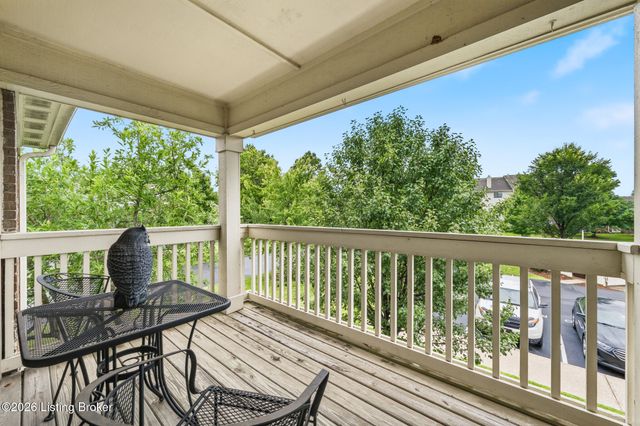 8401 Ambrosse Ln 207, Louisville, KY 40299