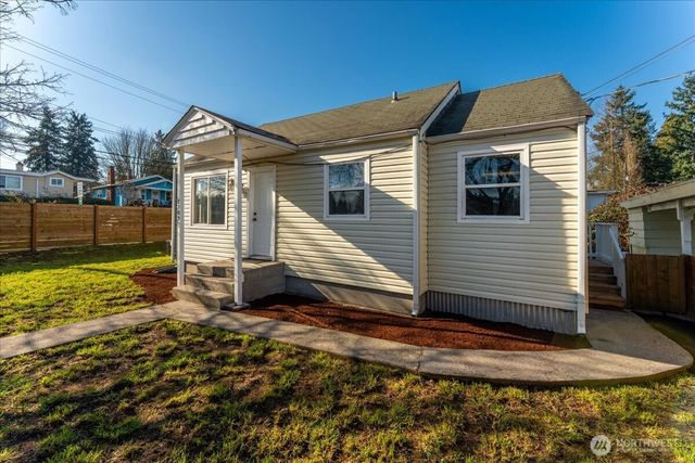 7359 16th Avenue SW, Seattle, WA 98106