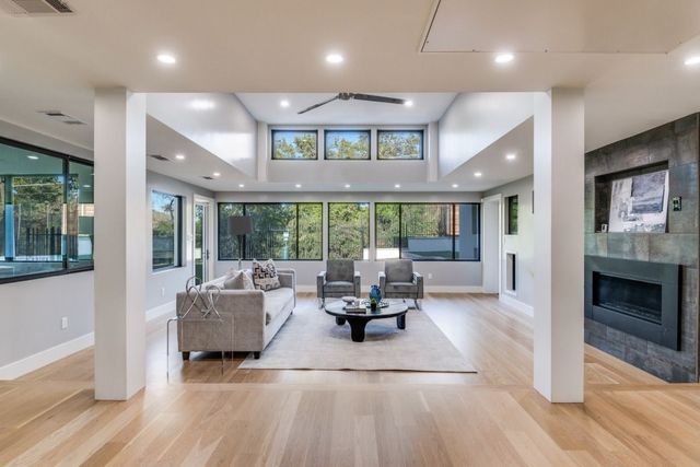 9755 Van Dyke Road, Dallas, TX 75218