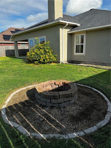 6705 Battery Park Ct, Corpus Christi, TX 78414