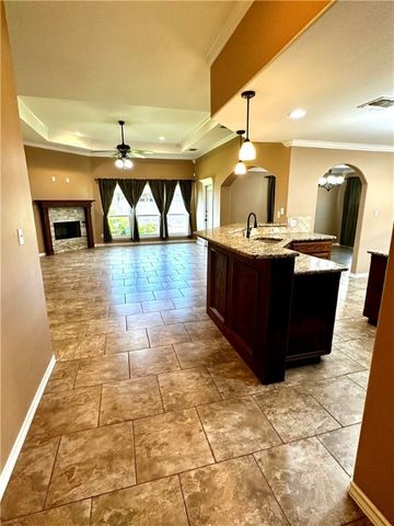 6705 Battery Park Ct, Corpus Christi, TX 78414