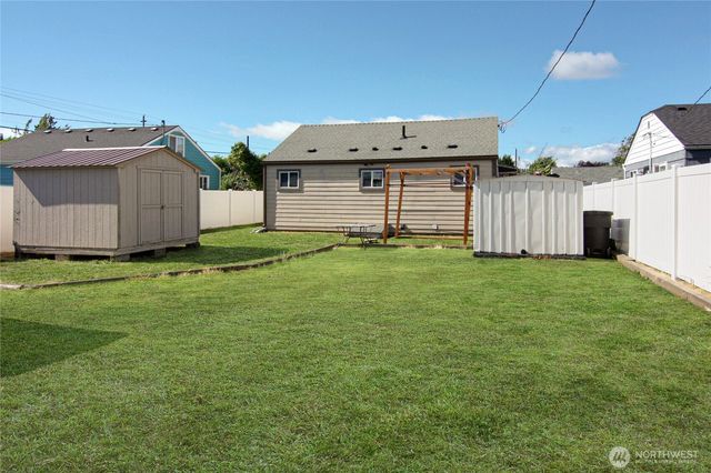 2949 Florida Street, Longview, WA 98632