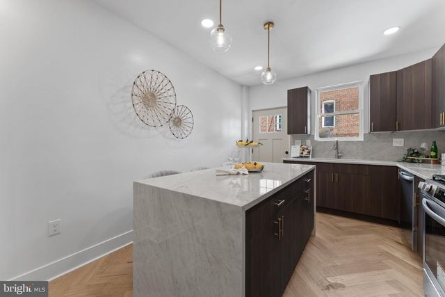 1803 N BROADWAY, Baltimore, MD 21213