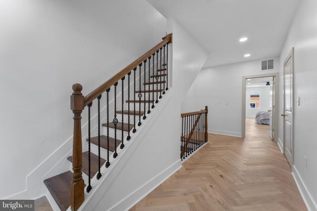 1803 N BROADWAY, Baltimore, MD 21213