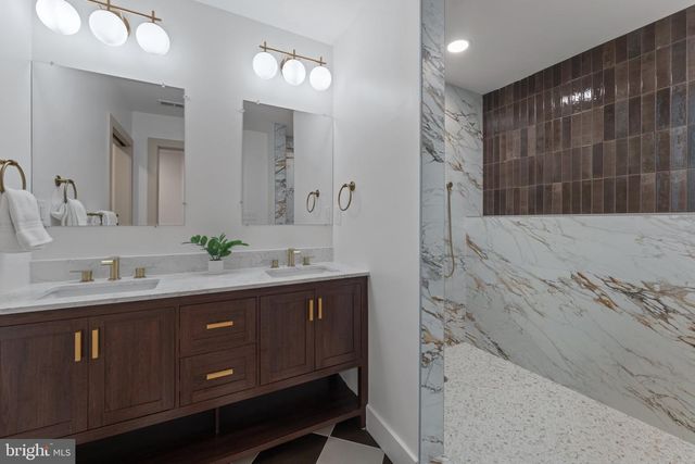 1803 N BROADWAY, Baltimore, MD 21213