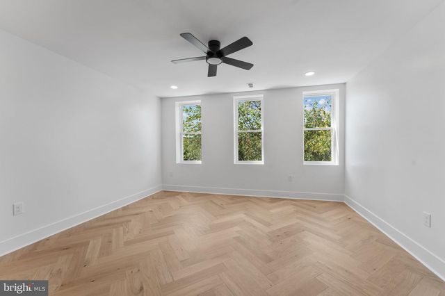 1803 N BROADWAY, Baltimore, MD 21213