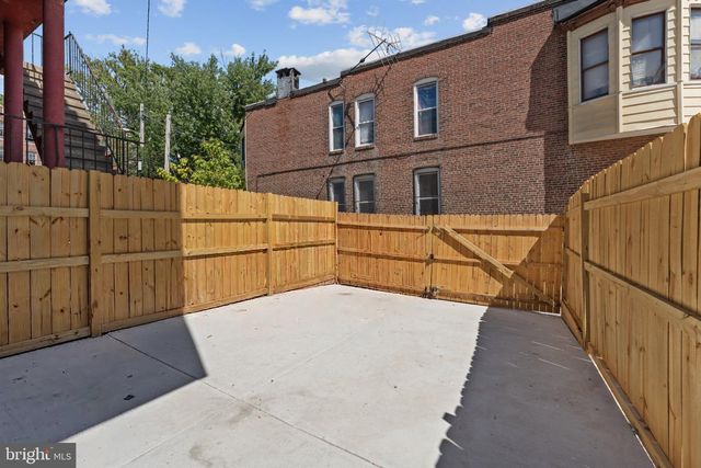 1803 N BROADWAY, Baltimore, MD 21213