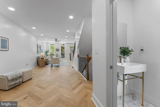 1803 N BROADWAY, Baltimore, MD 21213