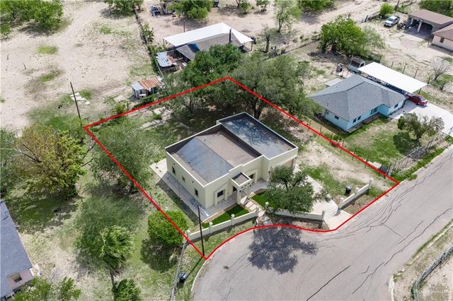 420 W Sycamore Avenue, Alton, TX 78573
