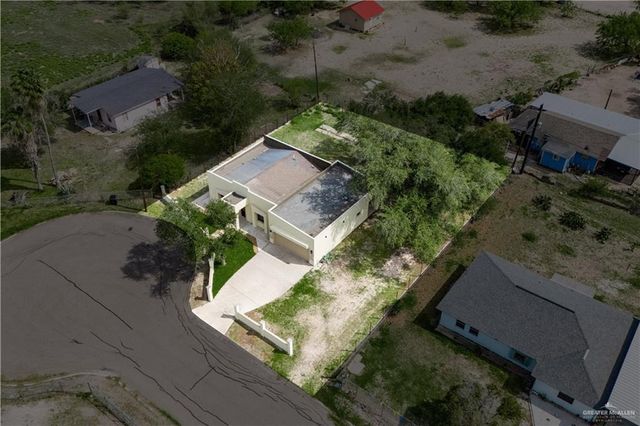 420 W Sycamore Avenue, Alton, TX 78573