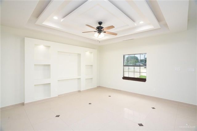 420 W Sycamore Avenue, Alton, TX 78573