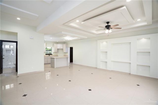 420 W Sycamore Avenue, Alton, TX 78573