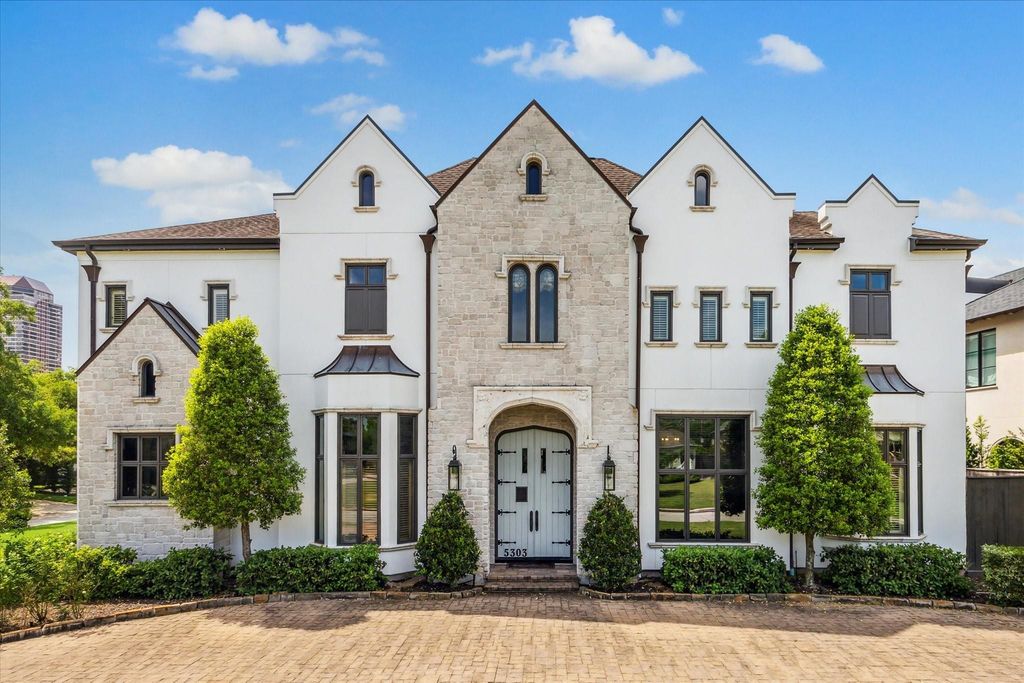 5303 Longmont Drive, Houston, TX 77056