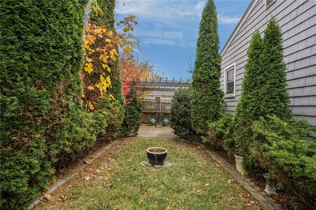 1 Masso Drive, North Providence, RI 02904