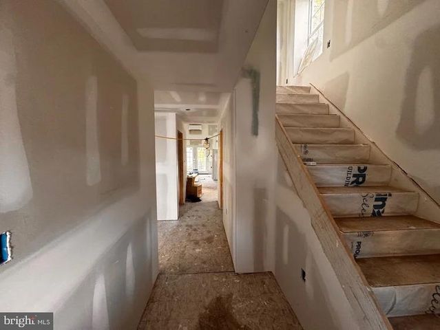 320 DAVISTOWN RD, Blackwood, NJ 08012