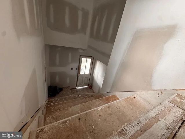 320 DAVISTOWN RD, Blackwood, NJ 08012