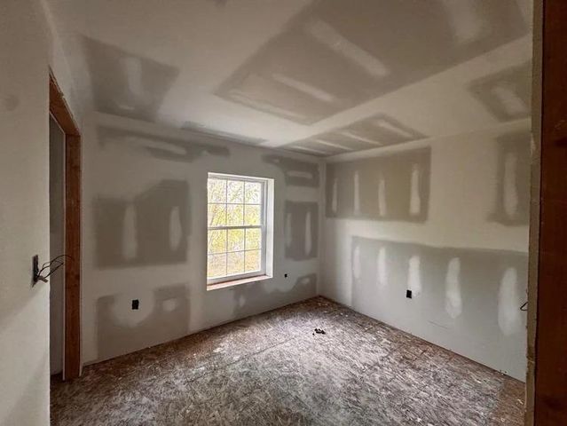 320 DAVISTOWN RD, Blackwood, NJ 08012