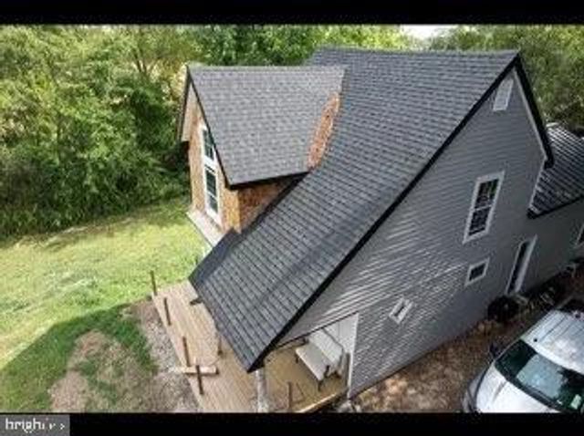 320 DAVISTOWN RD, Blackwood, NJ 08012