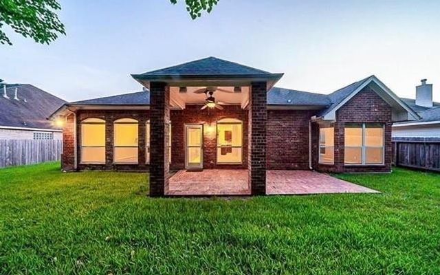 14502 Wildwood Springs Lane, Houston, TX 77044