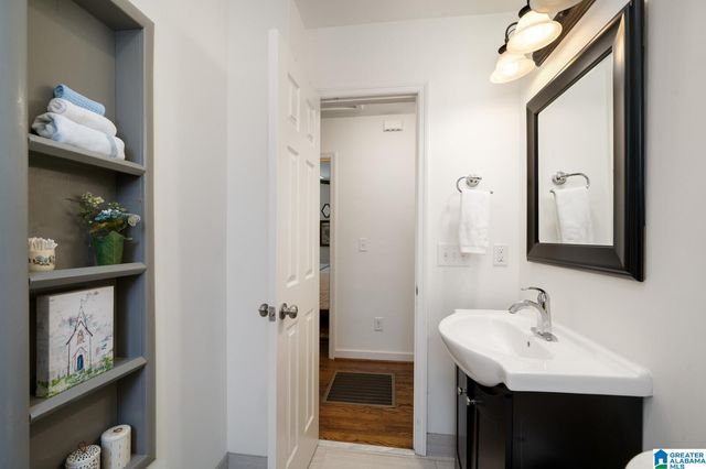 5617 9TH AVENUE S, Birmingham, AL 35212