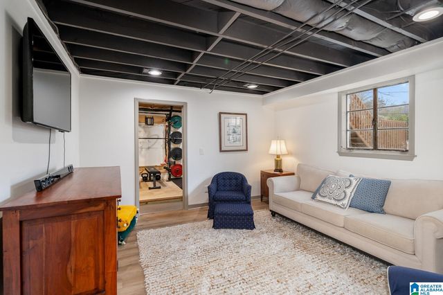 5617 9TH AVENUE S, Birmingham, AL 35212