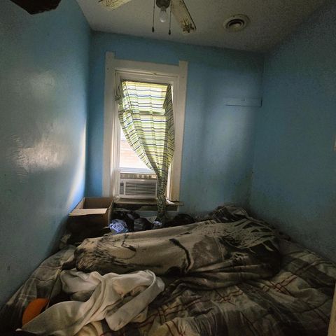 2335 S 7th STREET, Milwaukee, WI 53215