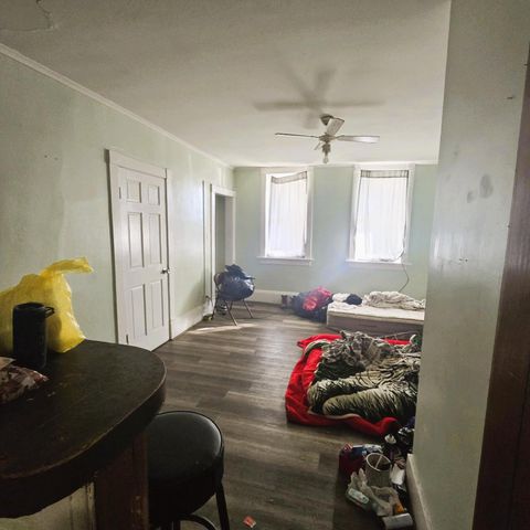 2335 S 7th STREET, Milwaukee, WI 53215