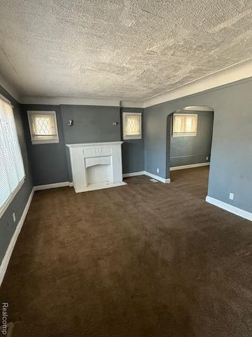 8230 INDIANA, Detroit, MI 48204