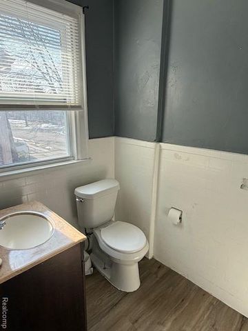 8230 INDIANA, Detroit, MI 48204