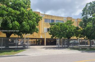 1555 W 44th Pl 225D, Hialeah, FL 33012