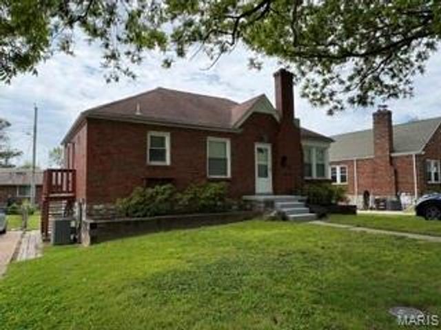 2146 Fairhaven Drive, Jennings, MO 63136