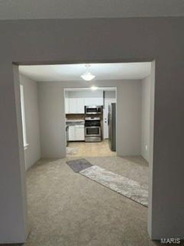 2146 Fairhaven Drive, Jennings, MO 63136