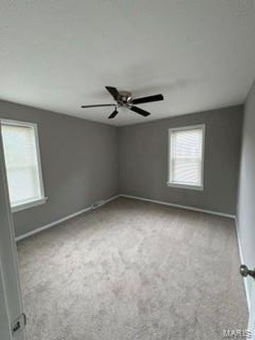 2146 Fairhaven Drive, Jennings, MO 63136