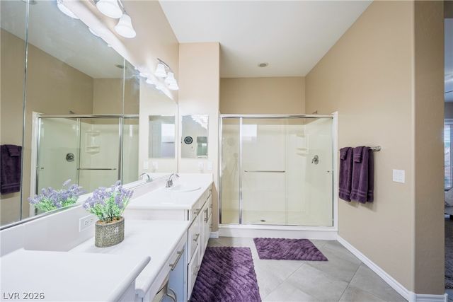 512 Heritage Bridge Avenue, Henderson, NV 89011