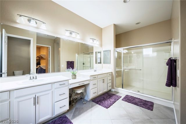 512 Heritage Bridge Avenue, Henderson, NV 89011