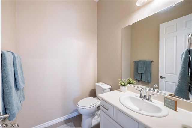 512 Heritage Bridge Avenue, Henderson, NV 89011