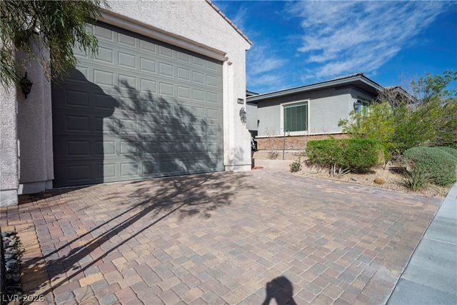 512 Heritage Bridge Avenue, Henderson, NV 89011