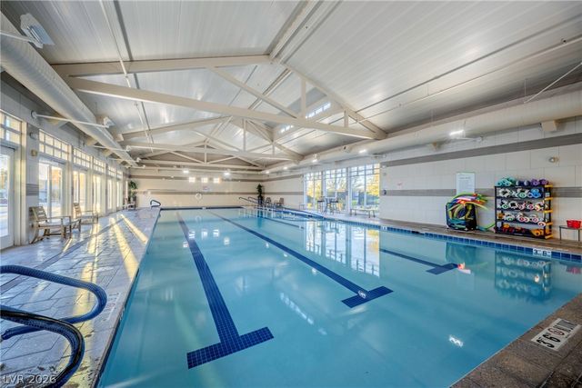512 Heritage Bridge Avenue, Henderson, NV 89011