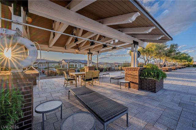 512 Heritage Bridge Avenue, Henderson, NV 89011
