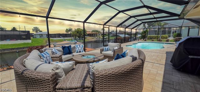 2926 SE 11th PL, Cape Coral, FL 33904