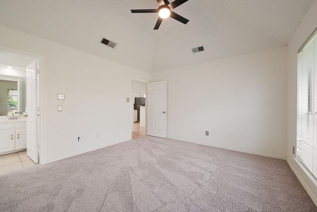 2907 Clairemont Lane, Euless, TX 76039