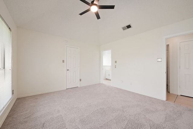 2907 Clairemont Lane, Euless, TX 76039