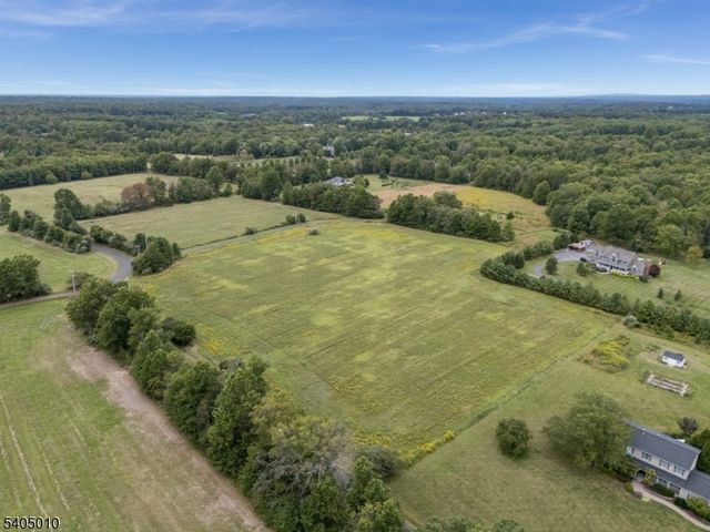 130 Fitzer Rd, Kingwood Twp., NJ 08825