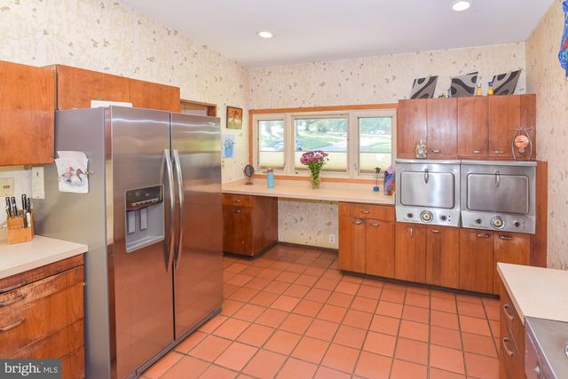 3623 ANTON FARMS RD, Baltimore, MD 21208