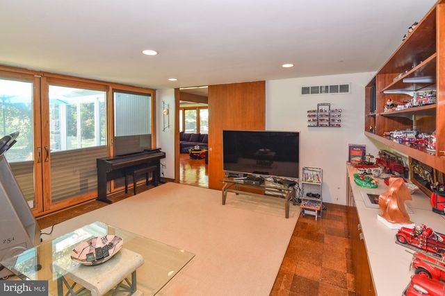 3623 ANTON FARMS RD, Baltimore, MD 21208