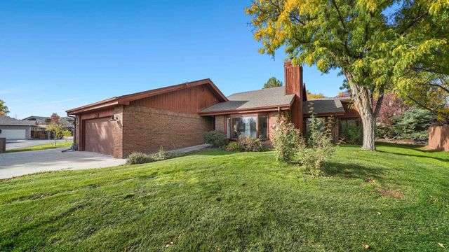 1554 Crest View Way Apt B, Grand Junction, CO 81506