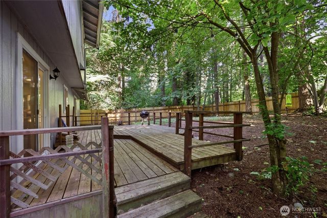 21615 N Terra Lane SE, Yelm, WA 98597