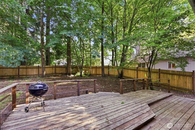 21615 N Terra Lane SE, Yelm, WA 98597